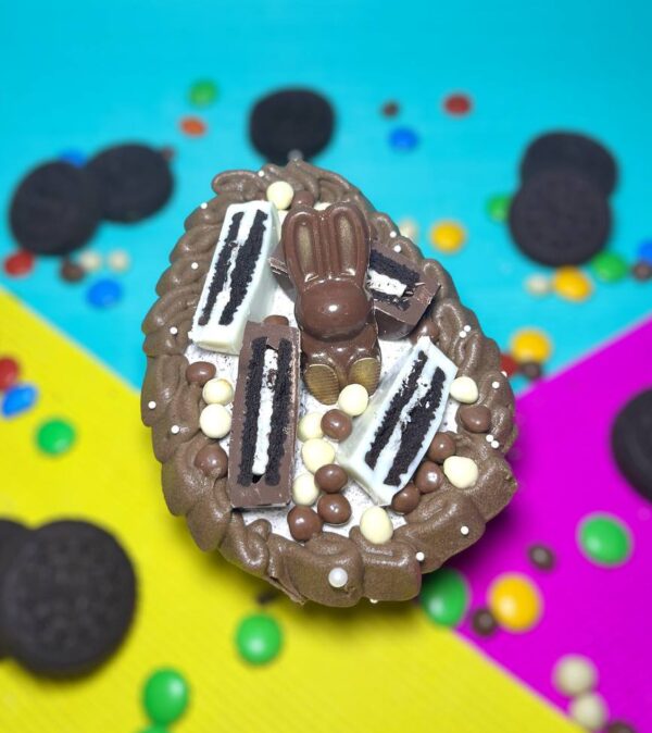 HUEVO RELLENO DE OREO